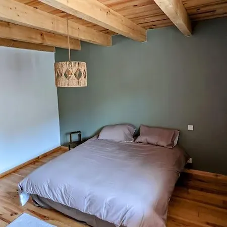 Chalet Tout Confort / Calme Et Proche De Tout
