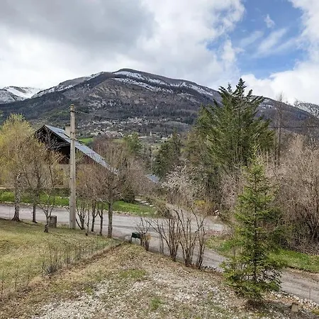 Chalet Tout Confort / Calme Et Proche De Tout